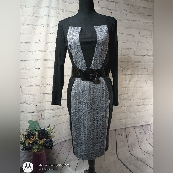 See New listing Patchwork Business LS Bod ycon Pencil SheathD - Picture 11 of 15